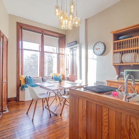 Pass The Keys Beautiful, Traditional 2 Bed Flat W Free Parking Glasgow Eksteriør billede