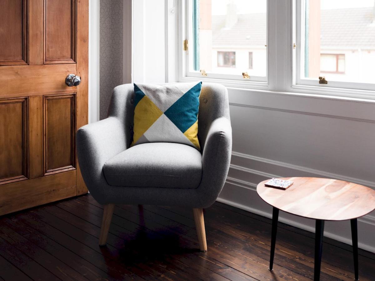 Pass The Keys Beautiful, Traditional 2 Bed Flat W Free Parking Glasgow Eksteriør billede